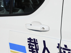 2020款 2.0T AMT运杰版前驱后单胎短轴中顶6座