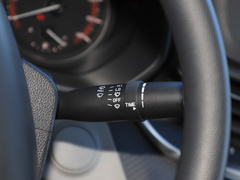 2020款 2.0T AMT运杰版前驱后单胎短轴中顶6座