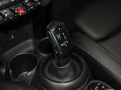 2021款 1.5T ONE 五门版
