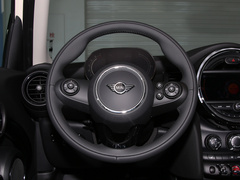 2021款 1.5T ONE 五门版