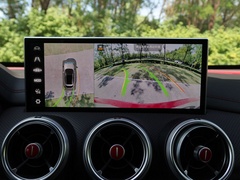 2021款 1.5T 两驱潮先锋