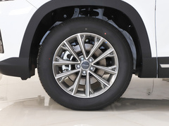 2020款 1.5T 手动影趣版 5座