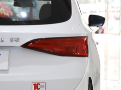 2020款 1.5T 手动影趣版 5座