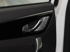 2020款 1.5T 手动影趣版 5座