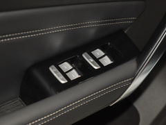 2020款 1.5T 手动影趣版 5座