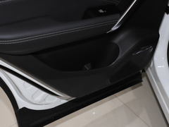 2020款 1.5T 手动影趣版 5座