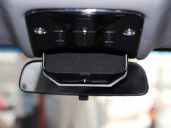 2020款 1.5T 手动影趣版 5座