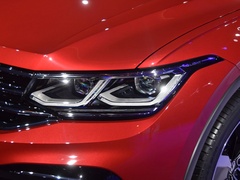2021款 330TSI 两驱旗舰版