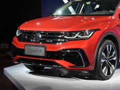 2021款 330TSI 两驱旗舰版