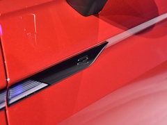 2021款 330TSI 两驱旗舰版