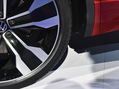 2021款 330TSI 两驱旗舰版