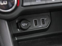2021款 1.6T 自动质越版