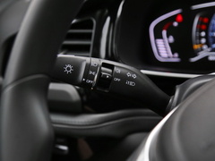 2021款 1.6T 自动质越版