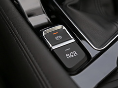 2021款 1.6T 自动质越版