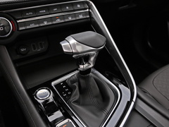 2021款 1.6T 自动质越版