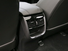 2021款 1.6T 自动质越版