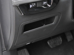 2021款 1.6T 自动质越版