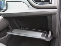 2021款 1.6T 自动质越版