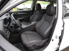 2021款 1.6T 自动质越版