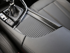 2021款 1.6T 自动质越版