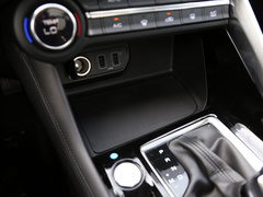2021款 1.6T 自动质越版