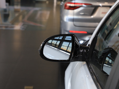 2021款 运动版 1.5T 自动精英智联型