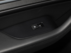 2021款 运动版 1.5T 自动精英智联型