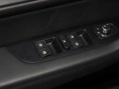 2021款 运动版 1.5T 自动精英智联型