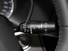 2021款 运动版 1.5T 自动精英智联型
