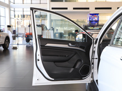 2021款 运动版 1.5T 自动精英智联型