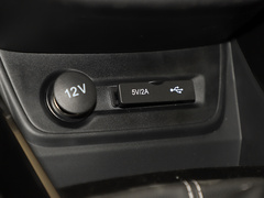 2021款 1.5T 手动舒适型 全球车周年纪念版 6座 