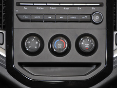 2021款 1.5T 手动舒适型 全球车周年纪念版 6座 