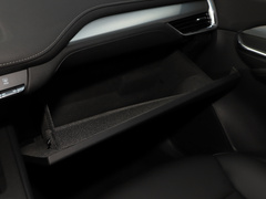 2021款 28T 两驱豪华型
