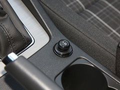 2020款 1.5L 自动智行舒适版