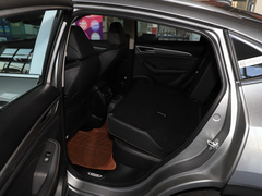 2021款 2.0T 四驱极智性能版