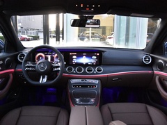 2021款 E 300 L 运动豪华型