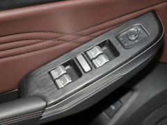 2021款 1.5T 两驱智先锋