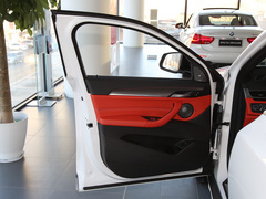 2021款 sDrive25i 尊享型M越野套装