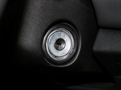 2021款 1.5T 手动精英型 7座