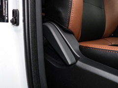 2021款 1.5T 手动精英型 7座