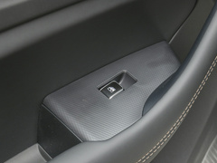 2021款 1.5T 手动豪华型 7座