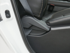 2021款 1.5T 手动豪华型 7座