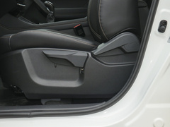 2021款 1.5T 手动豪华型 7座