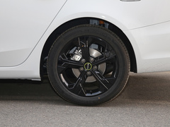 2020款 1.5T PHEV爽酷天幕智驾Supreme版