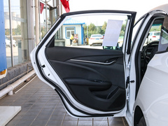 2021款 改款 典范 1.5L 自动精英型