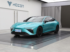 2022款 纯电 650km 四驱耀世版