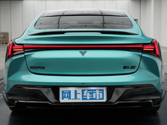 2022款 纯电 650km 四驱耀世版