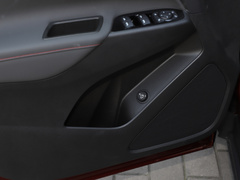 2021款 550T RS 智能拓界版