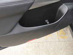 2021款 390T 四驱豪华智联纪念版（七座）