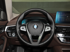 2021款 530Li 领先型 豪华套装